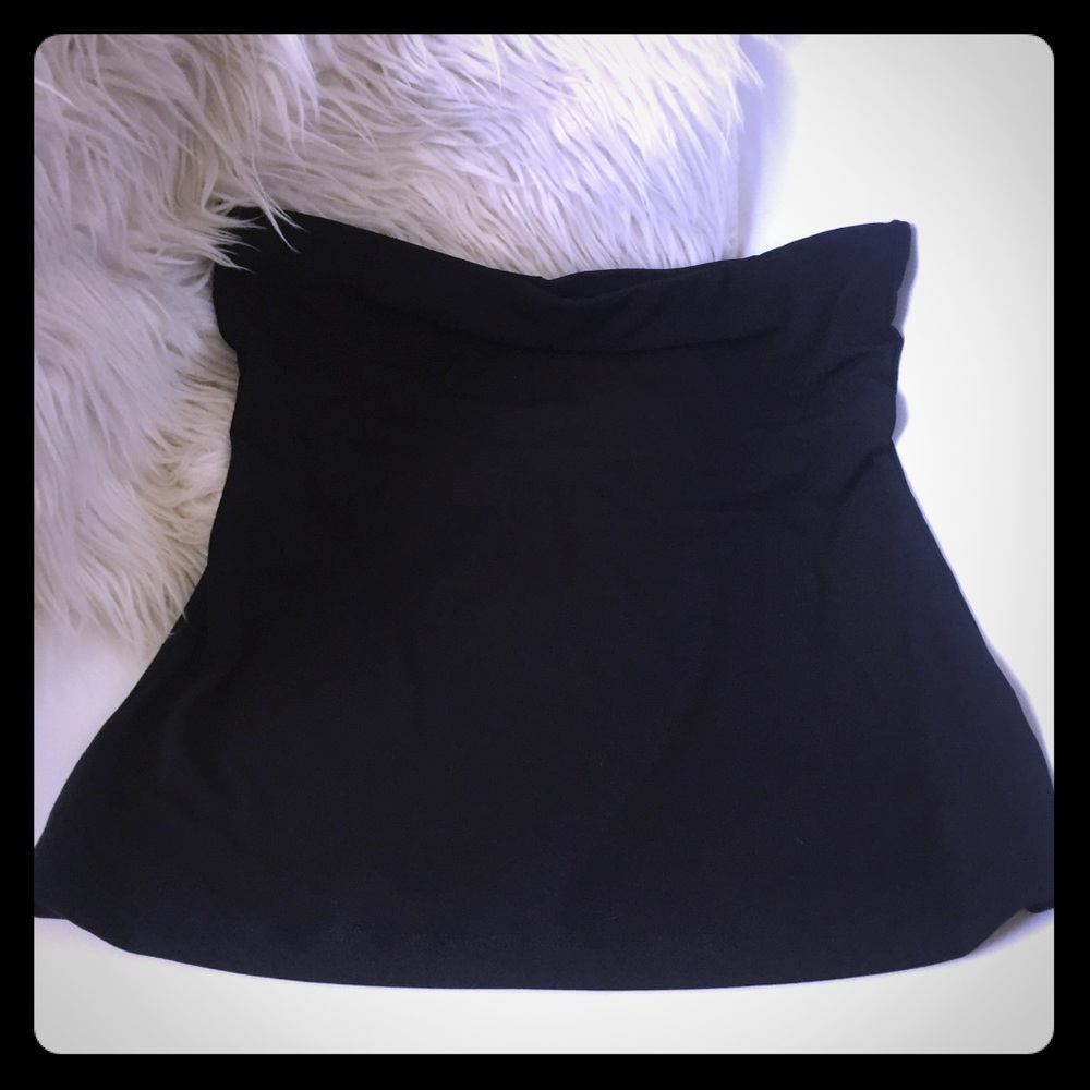 GAP // Black tube top